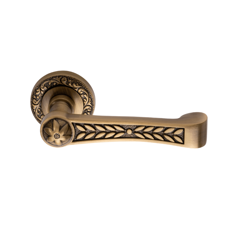 Crown Door handle on Rose